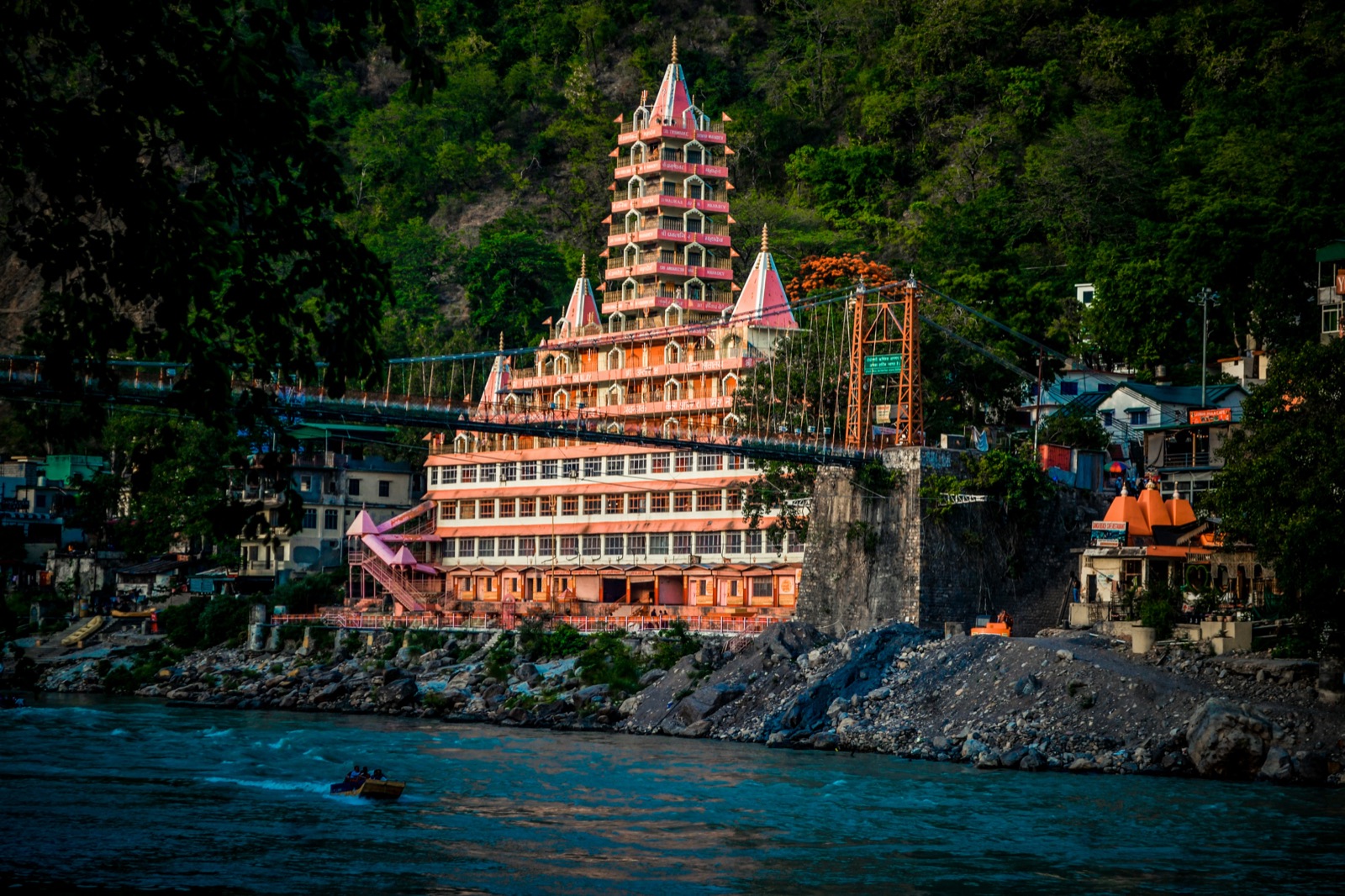 Temple complex on the Ganges promenade